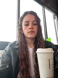 alana15 stripchat stream image