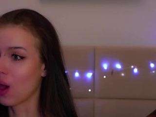 leilagladish camsoda stream image