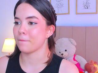 Bella Fontana flirt4free stream image