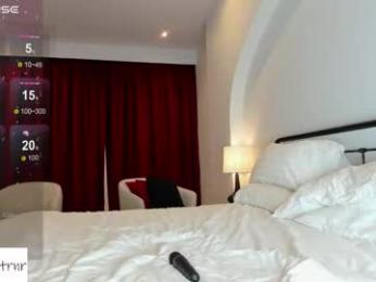 yuly_terner chaturbate stream image