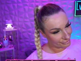 tamaramilano camsoda stream image