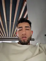 liam_bronw stripchat stream image