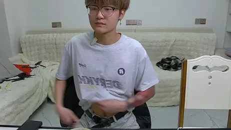 KK-cuteboy stripchat stream image