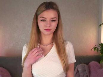 ilittleheart bongacams stream image