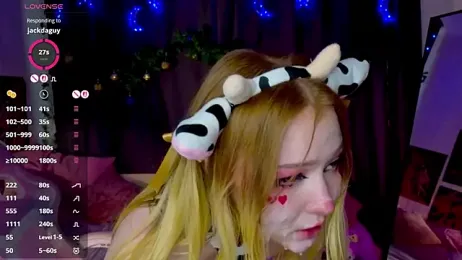 ElswythCovil stripchat stream image