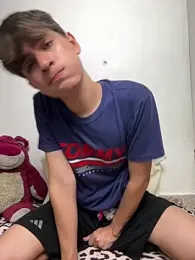 Naim_TheKing stripchat stream image, 08.02.2026 05:20