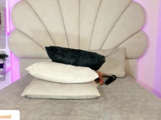 daniela-tovar camsoda stream image