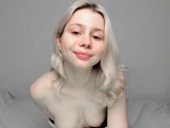 hi_popsy chaturbate stream image