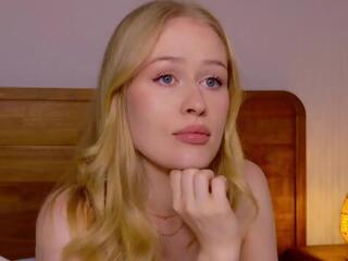 Juliajae flirt4free stream image