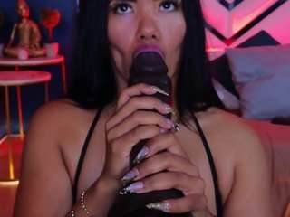 lady-brownn camsoda stream image