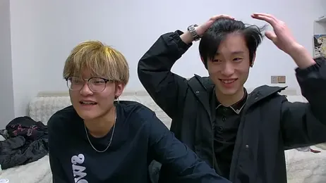 KK-cuteboy stripchat stream image