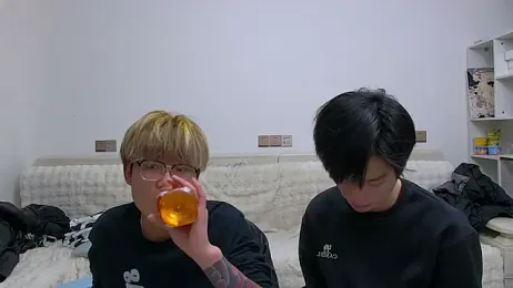 KK-cuteboy stripchat stream image