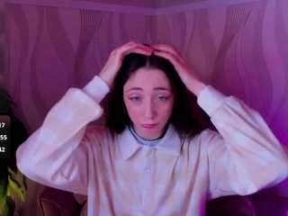 lexi-split camsoda stream image