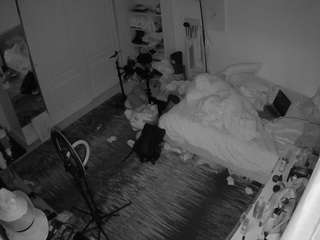 voyeurcam-hornyhostel-02 camsoda stream image