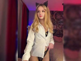 ilittleheart bongacams stream image