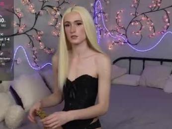 kris_mon chaturbate stream image