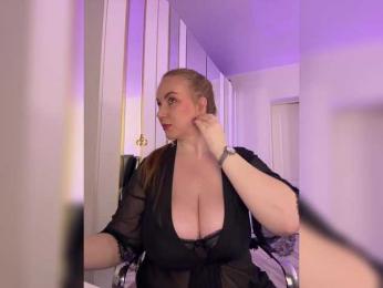 cherryygirl bongacams stream image