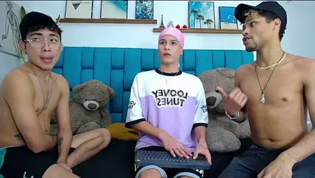 Hot_Boys_Latinos_X stripchat stream image