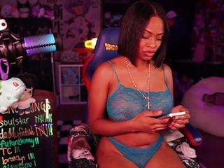 lovenzia camsoda stream image