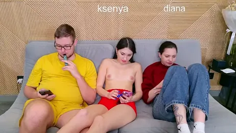 Ksenny stripchat stream image