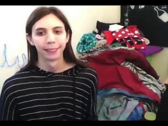 totalfuckingadorable chaturbate stream image