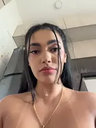 emma_andrew1 stripchat stream image