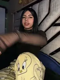 Laura-Khalifa stripchat stream image