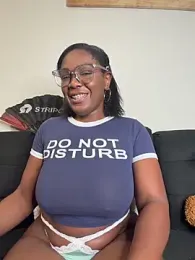 TilaTotti stripchat stream image