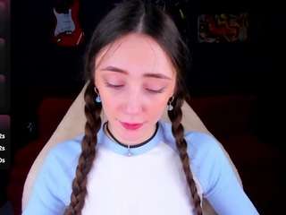 lexi-split camsoda stream image