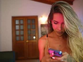 jhenna_greey chaturbate stream image