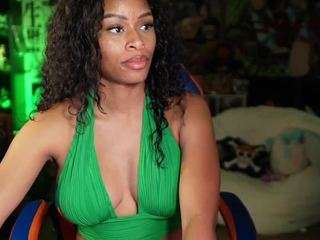 lovenzia camsoda stream image