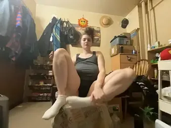 Snowbunnycake_131 stripchat stream image