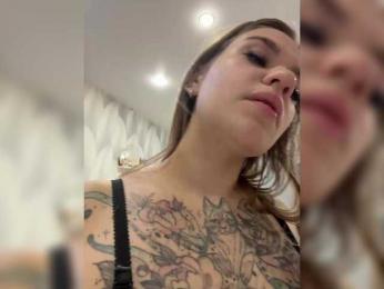 -Tiki-Riki- bongacams stream image