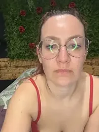 ladoucedu34 stripchat stream image