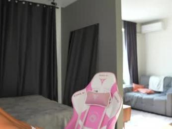 amilia4u chaturbate stream image