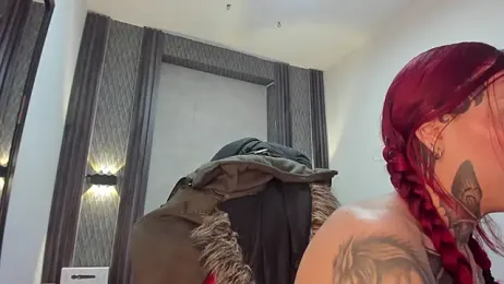 selene_red_ stripchat stream image