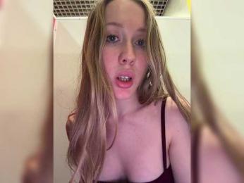 LiiBaby bongacams stream image