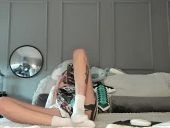 lonelly_lolly98 chaturbate stream image