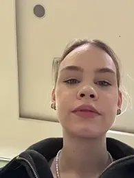 Street_young stripchat stream image, 18.03.2026 12:00