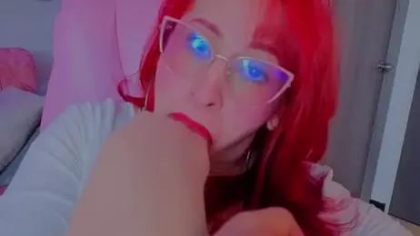 Juliana_Saenzz stripchat stream image