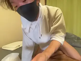 UKI06 stripchat stream image