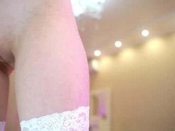 queenelia chaturbate stream image