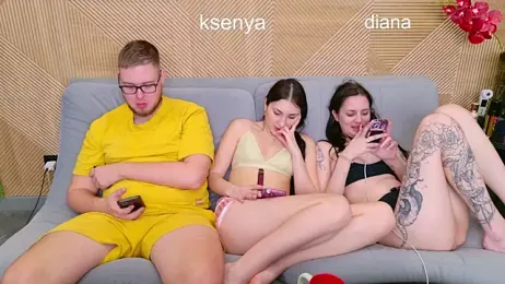 Ksenny stripchat stream image