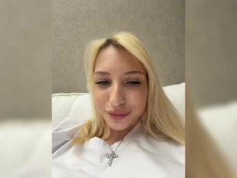 Cristi-Candy bongacams stream image