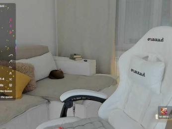 LuckyLady01 bongacams stream image