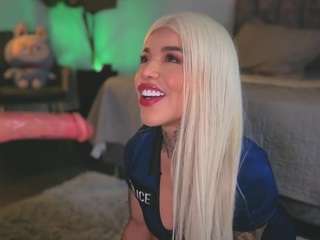 misspeearl camsoda stream image