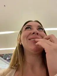 Sweet___Emily stripchat stream image