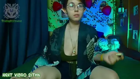 TrickyKitsune stripchat stream image