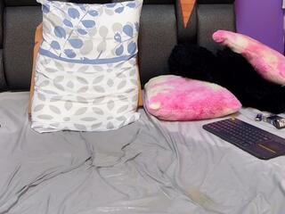 Penelope Cooper flirt4free stream image