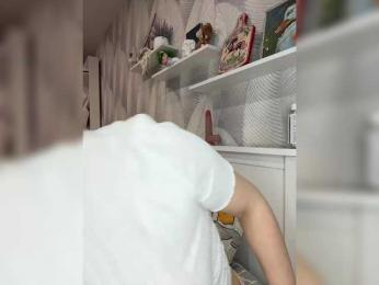 -Tiki-Riki- bongacams stream image